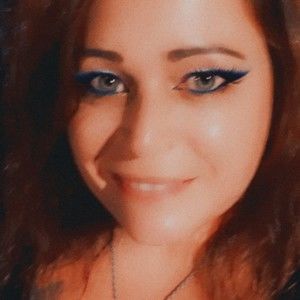 Meet your Posher, Posh